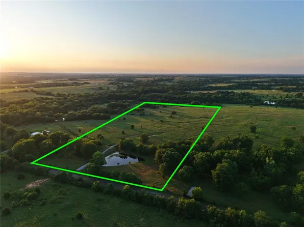 8 E 1630th Rd, Elmore City, OK 73433