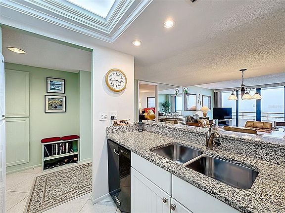 4th image of 6415 Midnight Pass Rd APT 705