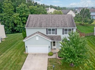 234 Bluff Ridge Dr, Pataskala, OH 43062