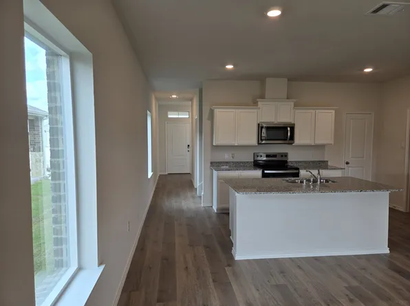 1718 Teton River Dr, Blue Ridge, TX 75424