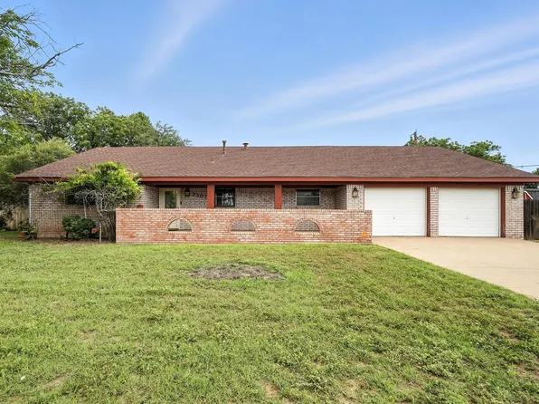 3307 48th St, Snyder, TX 79549