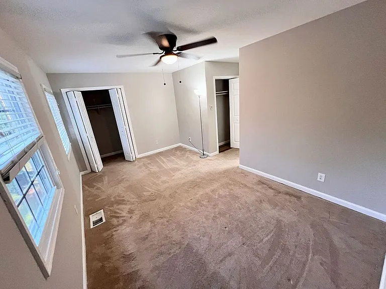 14713 Cardigan Sq — Photo 28