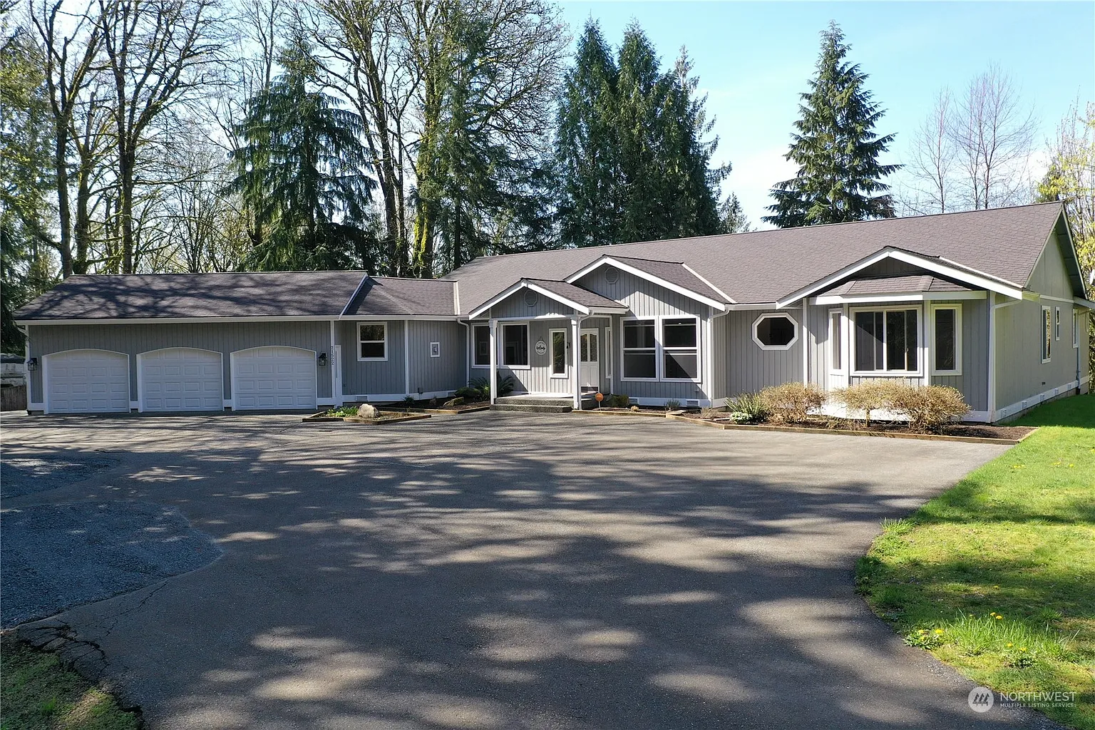 21522 189th Avenue SE photo 1