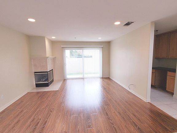 4th image of 5132 Sereno Dr Unit C