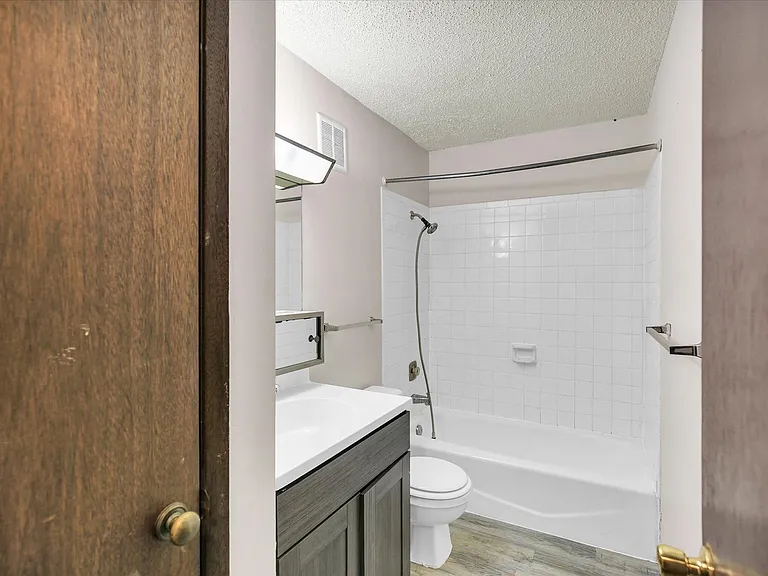 243 Keystone Dr #19 — Photo 26