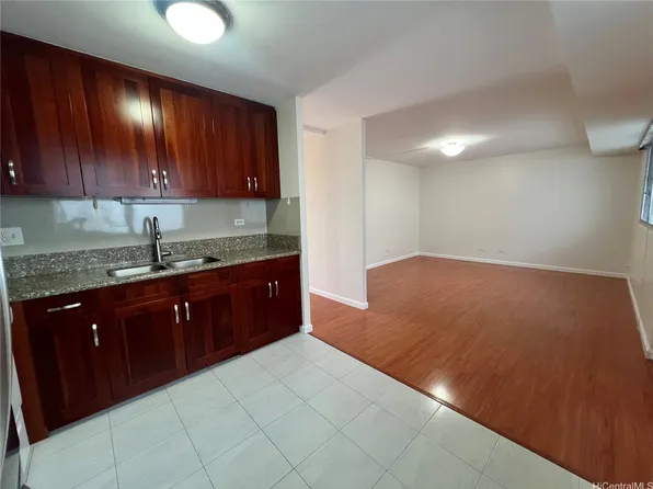 1452 Liholiho St APT 205, Honolulu, HI 96822