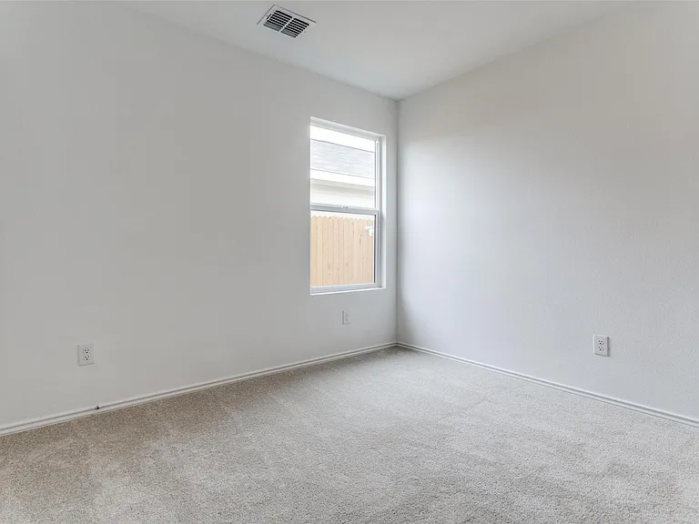 119 Sunflower St — Photo 13