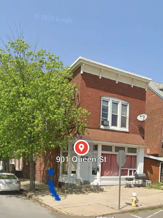 3 bed, 1200 sqft, $1,595 — Photo 1
