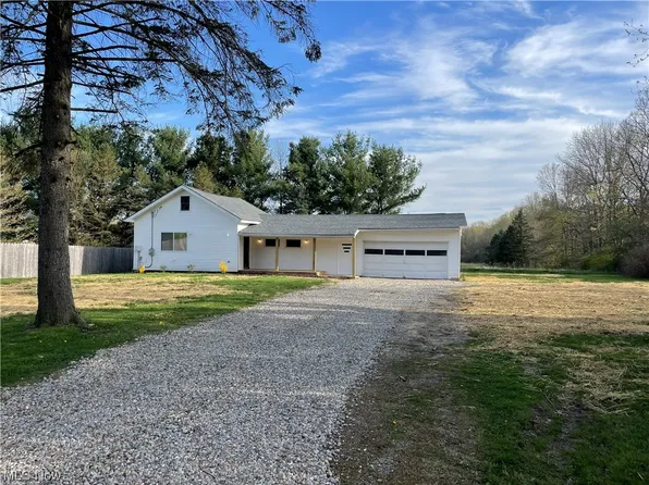 8752 Newton Falls Rd, Ravenna, OH 44266