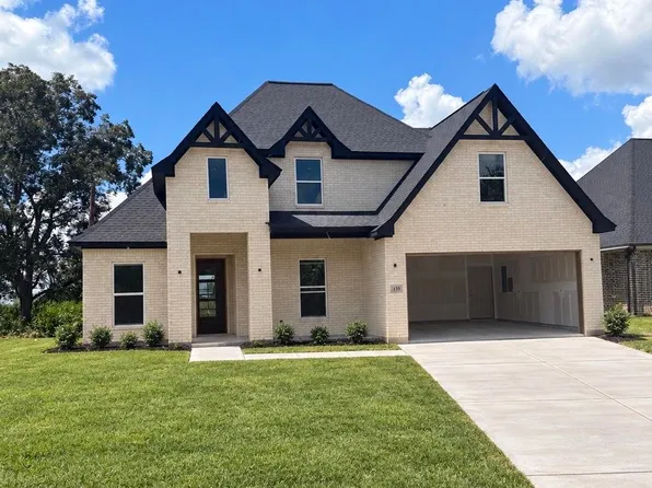 135 Moore Rd, Beaumont, TX 77713