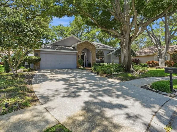 11760 Ashley Ct, Seminole, FL 33772