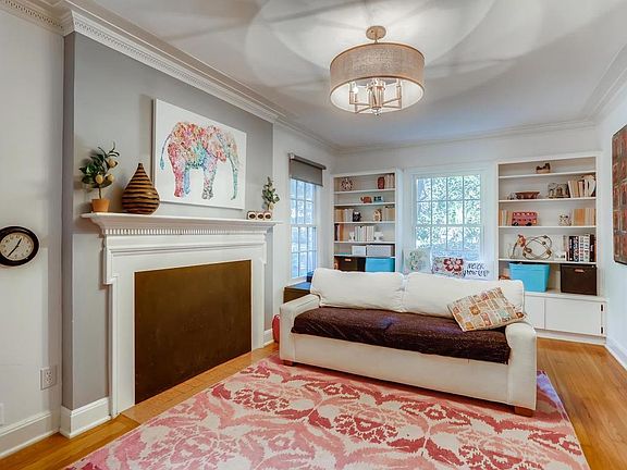 4th image of 3001 Glenview Ave
