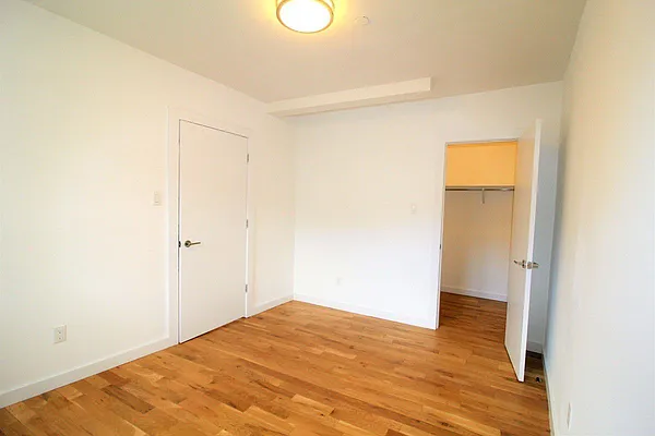 Rented by Bruma Realty LLC | media 40