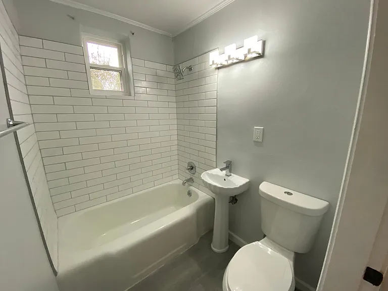 527 W Fort Hill St #2 — Photo 6