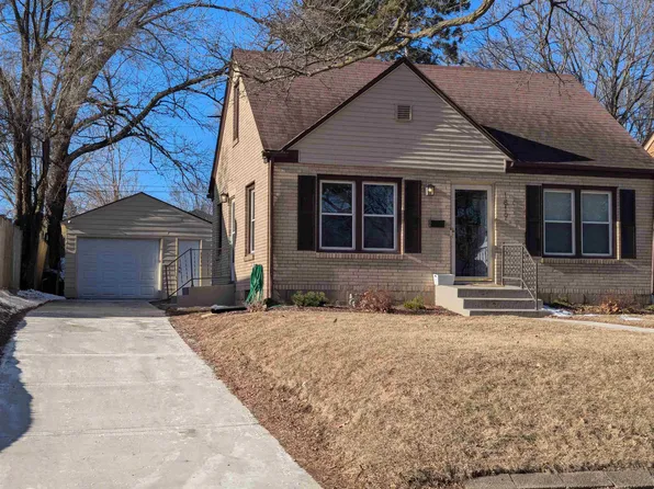 1819 E Gate Pkwy, Rockford, IL 61108