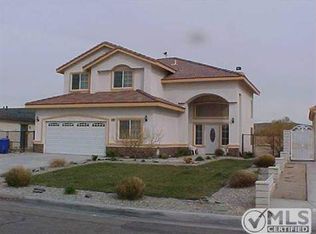 27301 Peach Tree Ln, Helendale, CA 92342