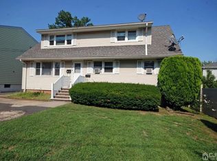 28 Magnolia Rd #A, Iselin, NJ 08830
