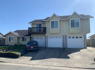 1815 Chanterelle Dr, McKinleyville, CA 95519