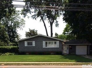 664 Grand Blvd, Deer Park, NY 11729