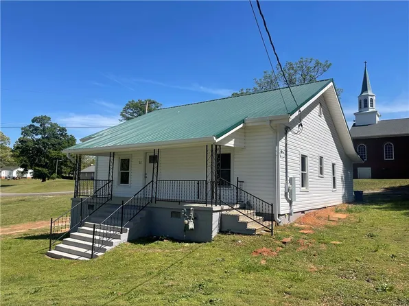 22 3rd St, Pendleton, SC 29670