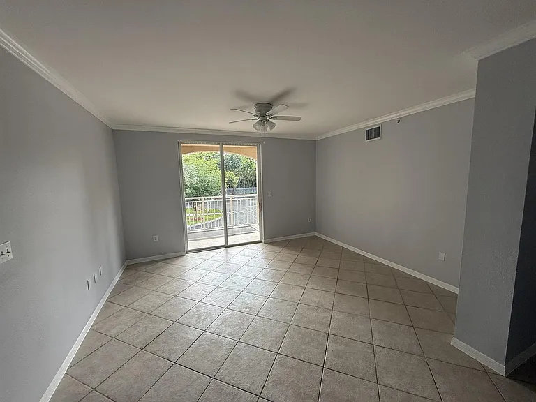 6386 Emerald Dunes Dr #201 — Photo 25