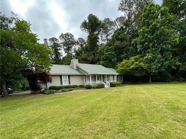 3710 Post Gate Dr, Cumming, GA 30040