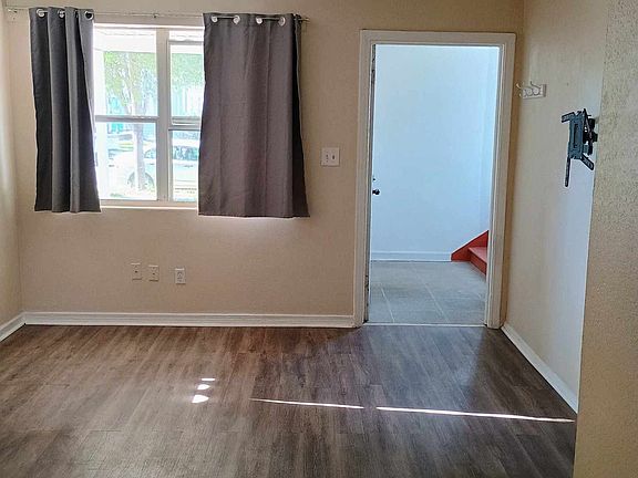 2nd image of 2588 College St