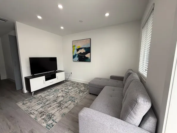 2217 NW 7th St #Id1380876p, Miami, FL 33125