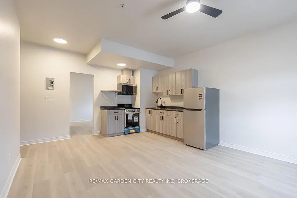 1 bed, $1,775 — Photo 3