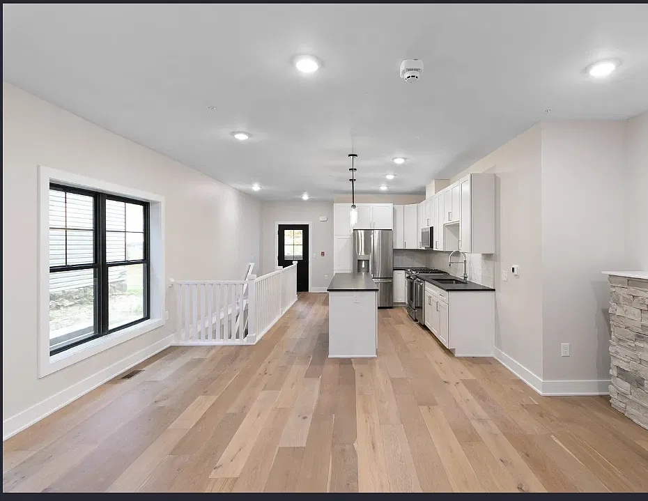 2 bed, 2.5 bath, 1397 sqft, $2,600 — Photo 2