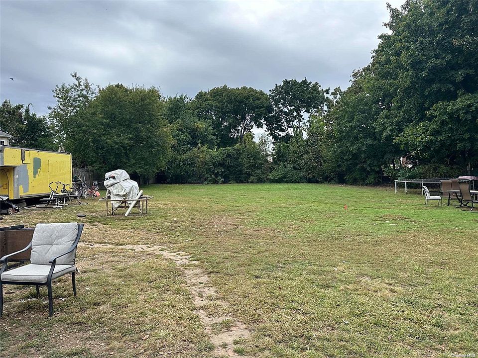 2nd image of 110 Brightside Avenue