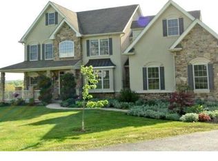 1560 Bushkill Center Rd, Bath, PA 18014