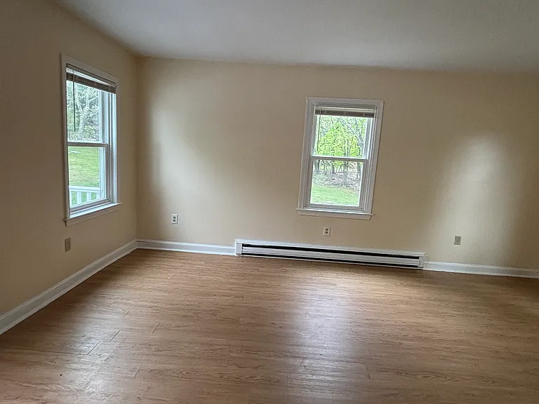 453 Pond St #3 — Photo 6