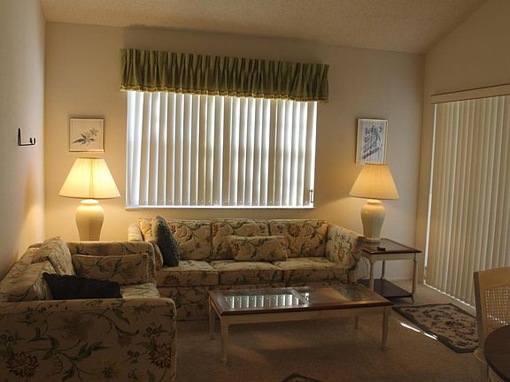 3rd image of 1620 SE Green Acres Cir APT N203