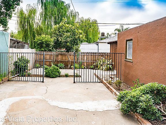 4th image of 4407 Van Dyke Ave