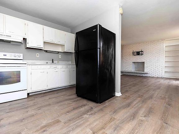 5th image of 3599 Schwartze Ave #4