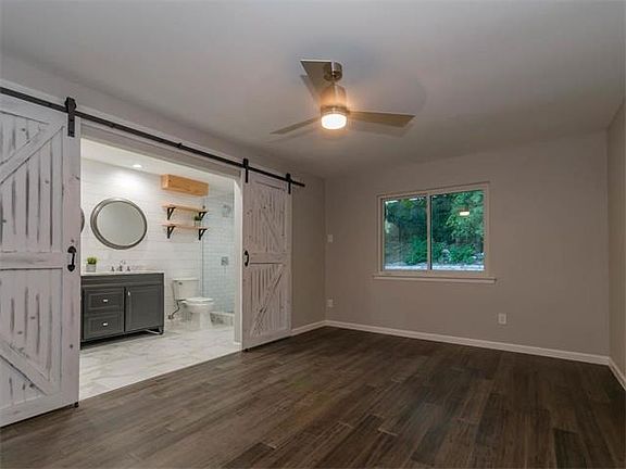 3rd image of 12202 Forsythe Dr