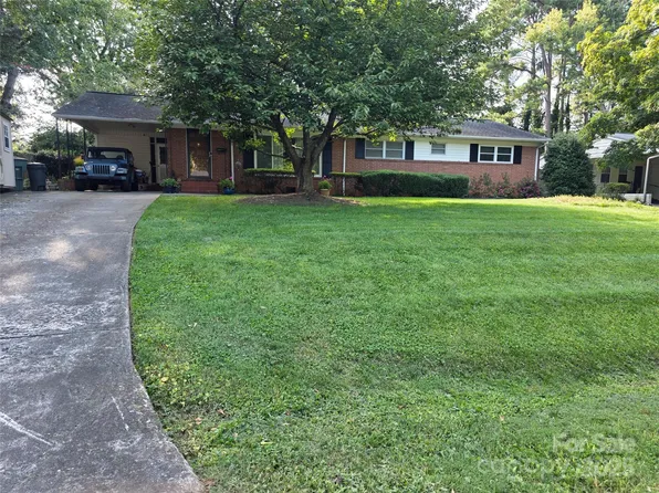 637 Downey Pl, Gastonia, NC 28054