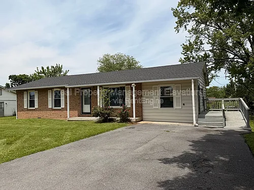 139 Meadowbrook Dr Photo 1