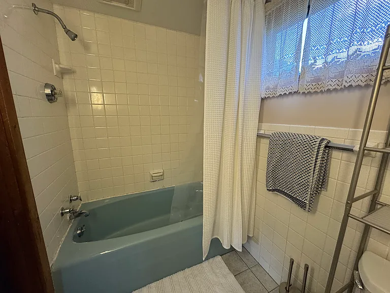 53 Park St — Photo 12
