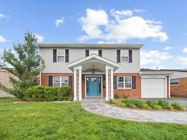 1739 Kevin St, Ironton, OH 45638