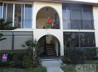 304 Knotty Pine Cir APT B-2, Greenacres, FL 33463