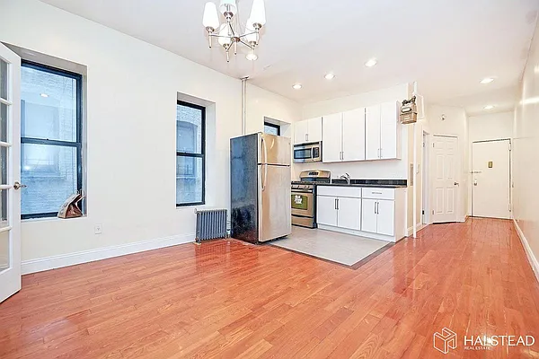 Rented by Halstead Real Estate | media 7