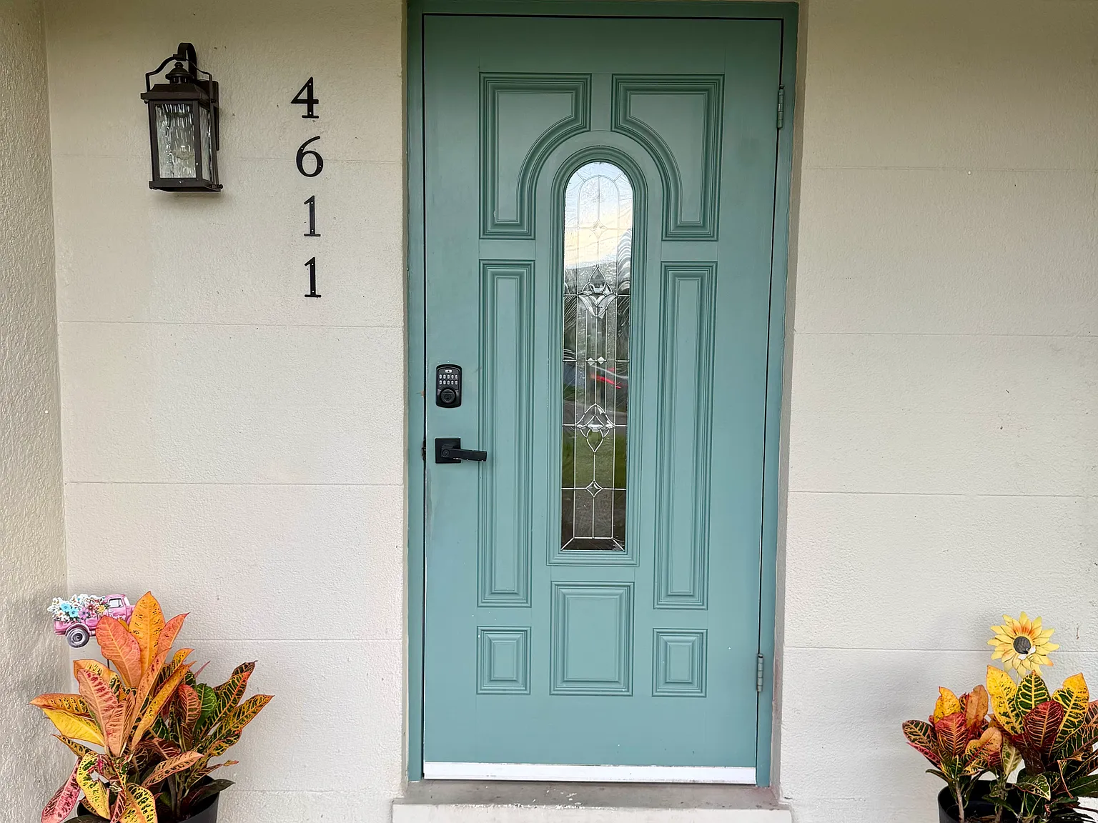 4 bed, 1690 sqft, $2,875 — Photo 4
