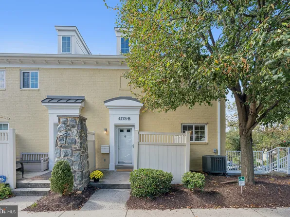 4175 S Four Mile Run Dr Unit B, Arlington, VA 22204