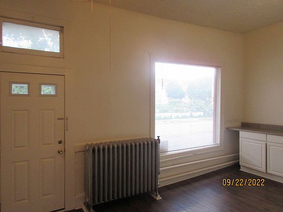 5th image of 901 E Clarke St #2566-68