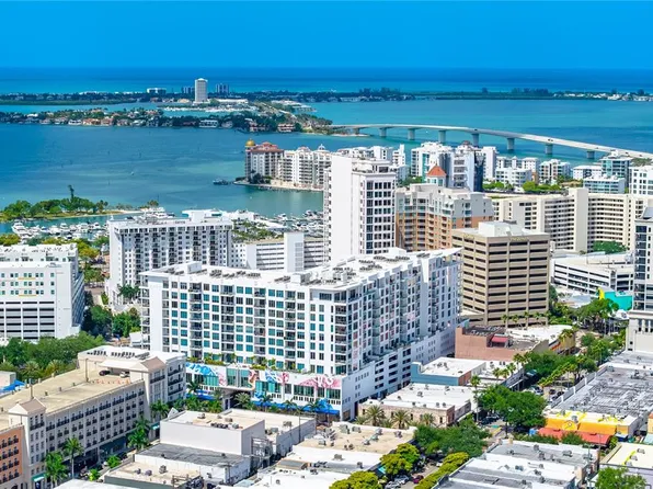 111 S Pineapple Ave #1208, Sarasota, FL 34236