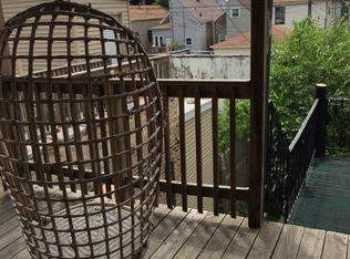 2241 W 21st St APT 3, Chicago, IL 60608