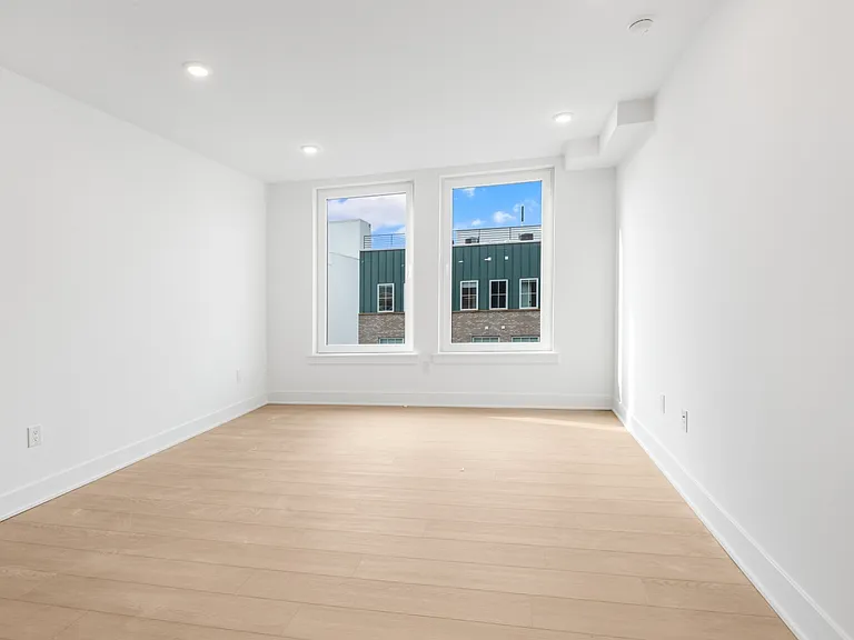 Beacon Flats — Photo 121