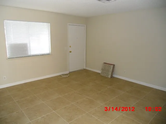 5248 Gains Mill St — Photo 6